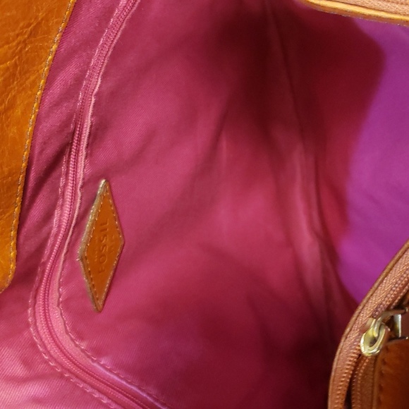 Fossil cream fabric striped with tan leather trim crossbody bag - Picture 6 of 8